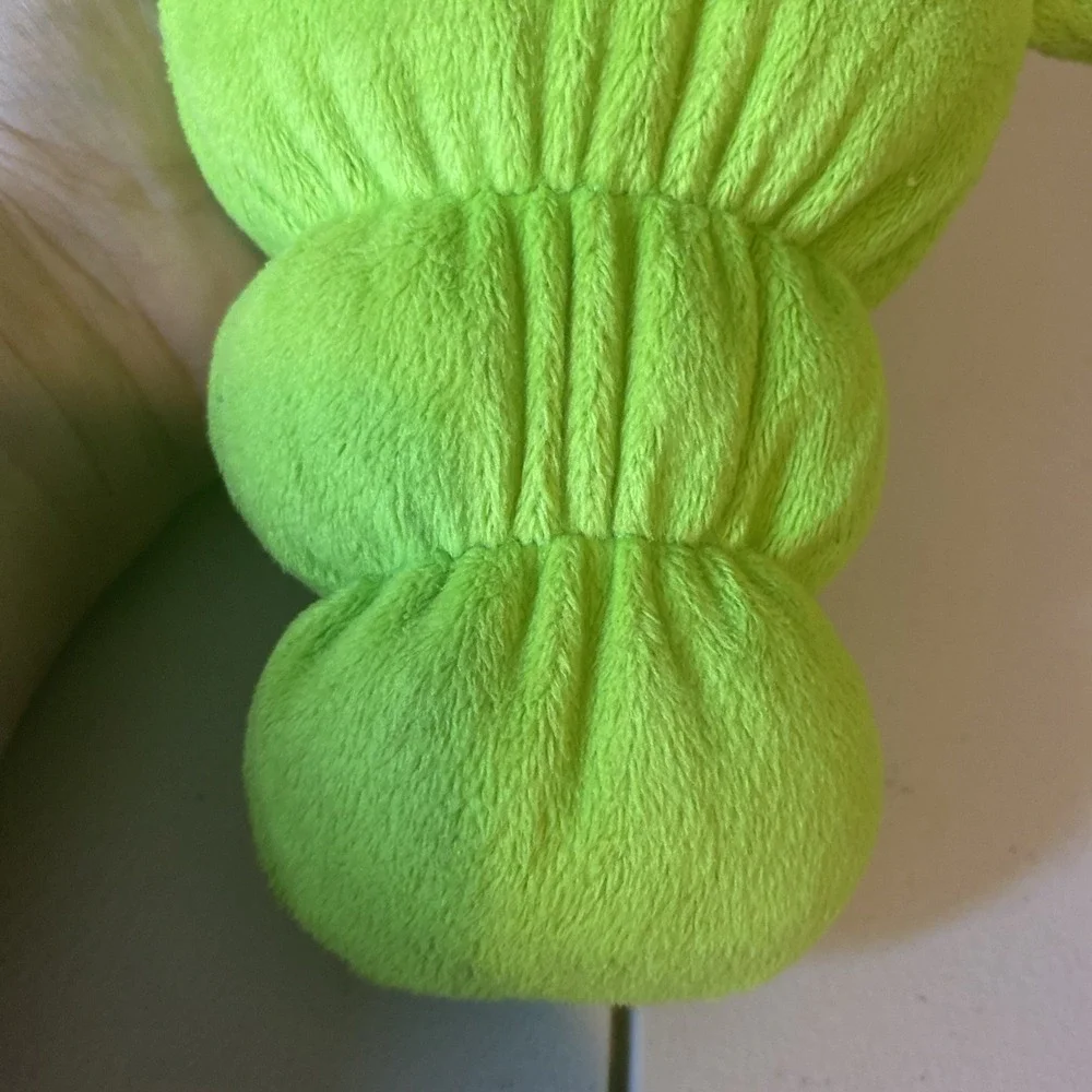 Hasbro Playskool Glo Worm Lullaby 2009 Musical Glo Worm 10